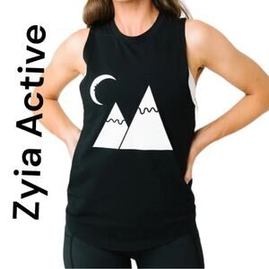 Zyia Active womens medium Mountains black tank top athletic gym lulu workout cas